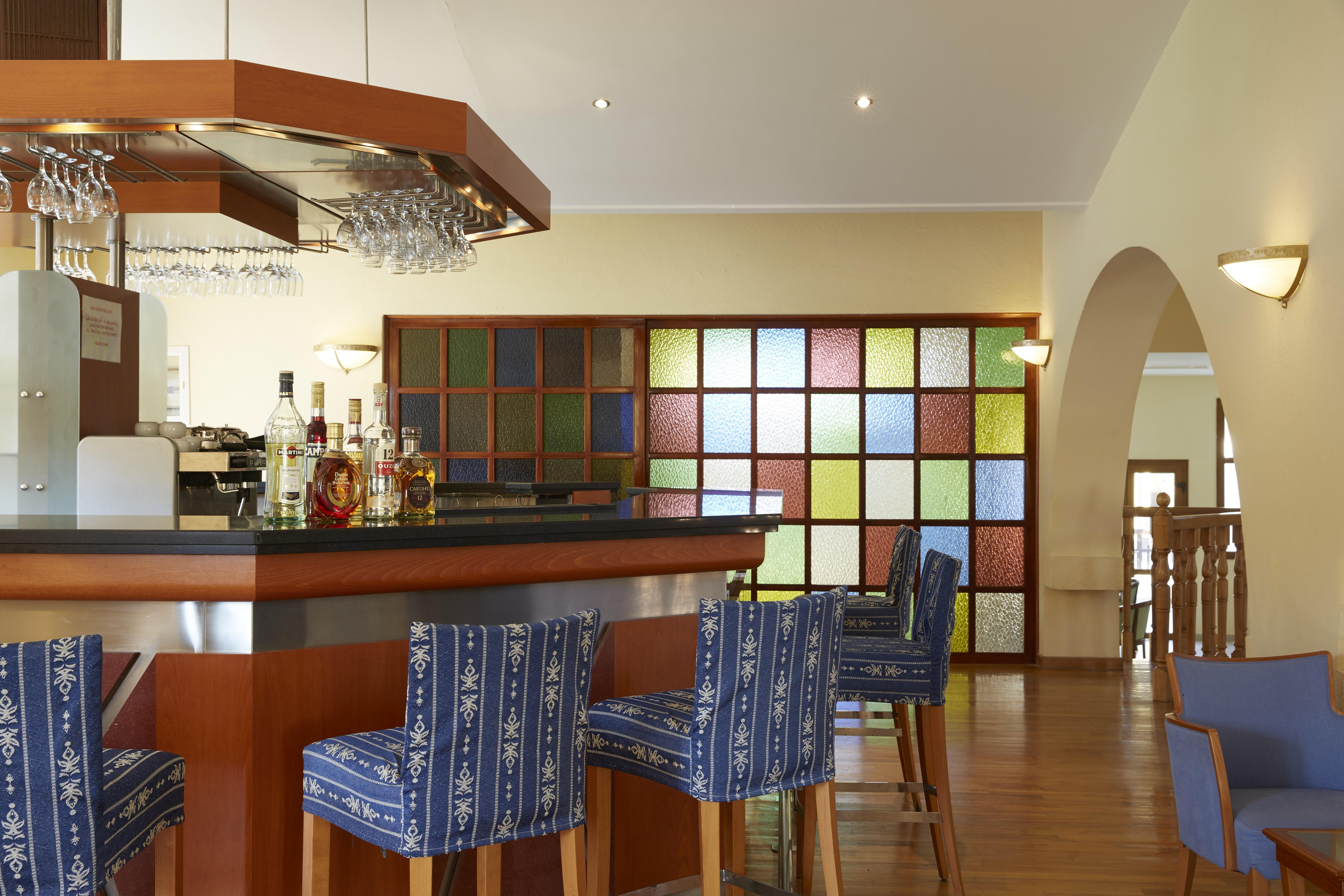 Simantro Resort Sani  Luaran gambar The bar at the hotel
