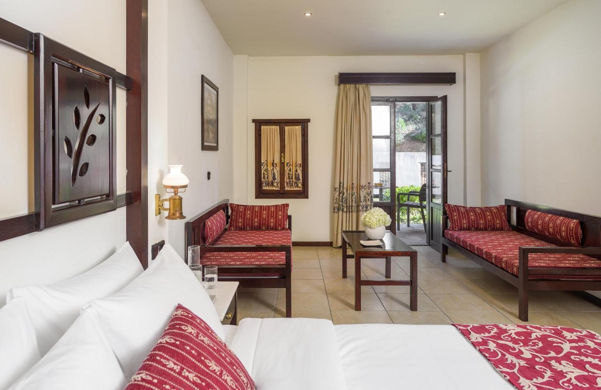 Simantro Resort Sani  Bilik gambar A room at the hotel