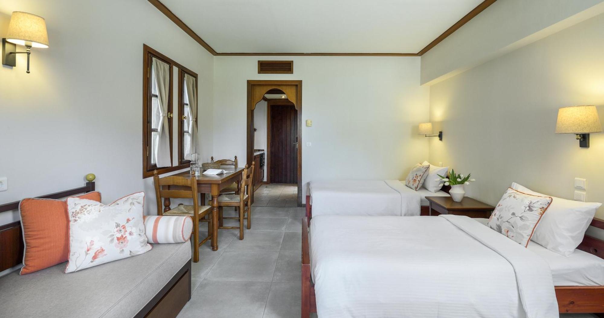 Simantro Resort Sani  Luaran gambar